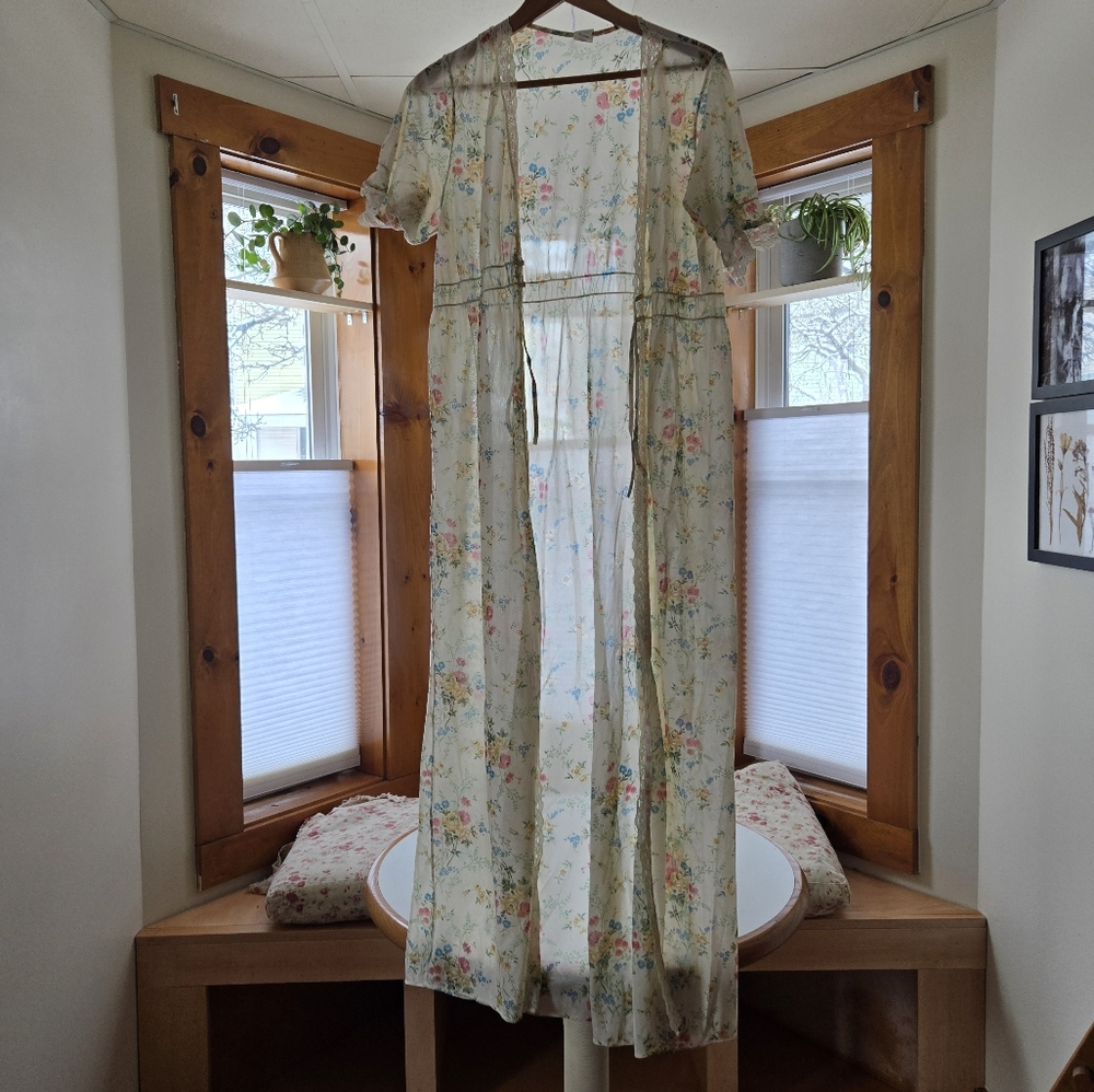 Vintage Sheer Floral Duster, Size S